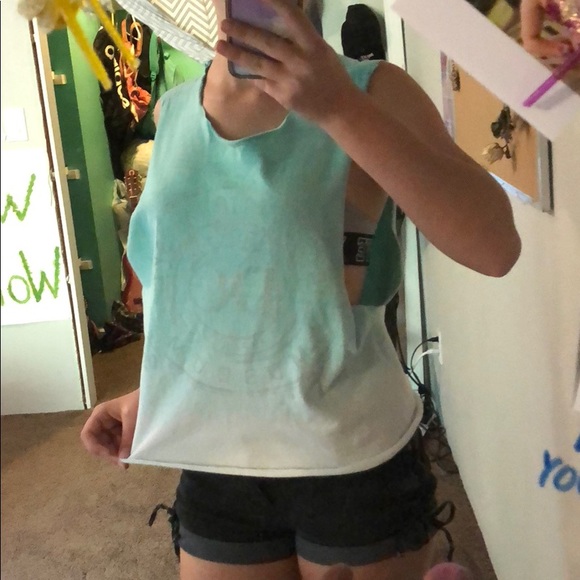 Faded workout T - Picture 2 of 2